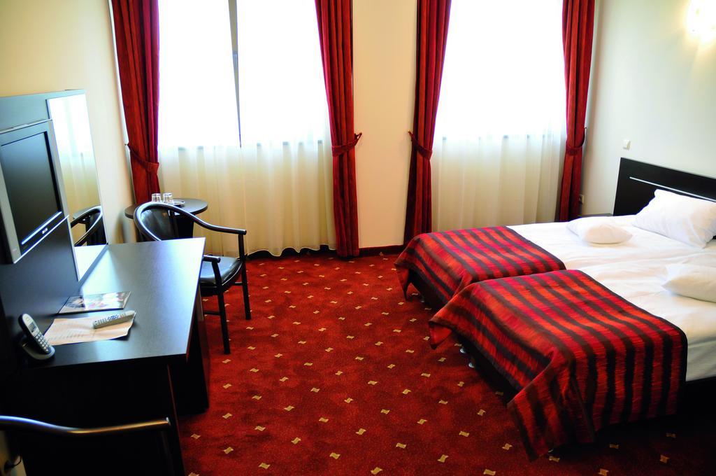 Hotel Roberts Sibiu Eksteriør bilde